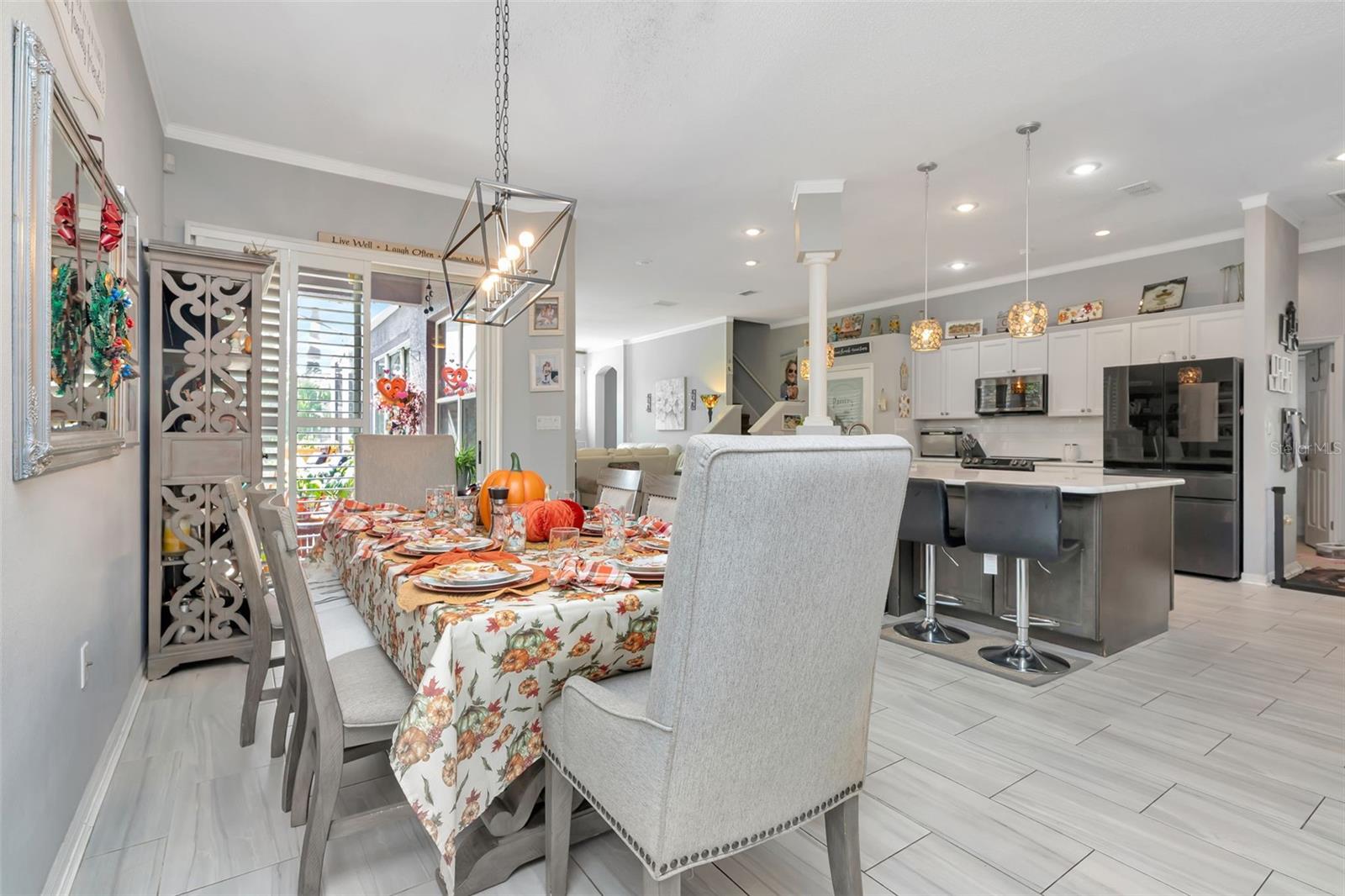 FAIRWAY OAKS - Residential