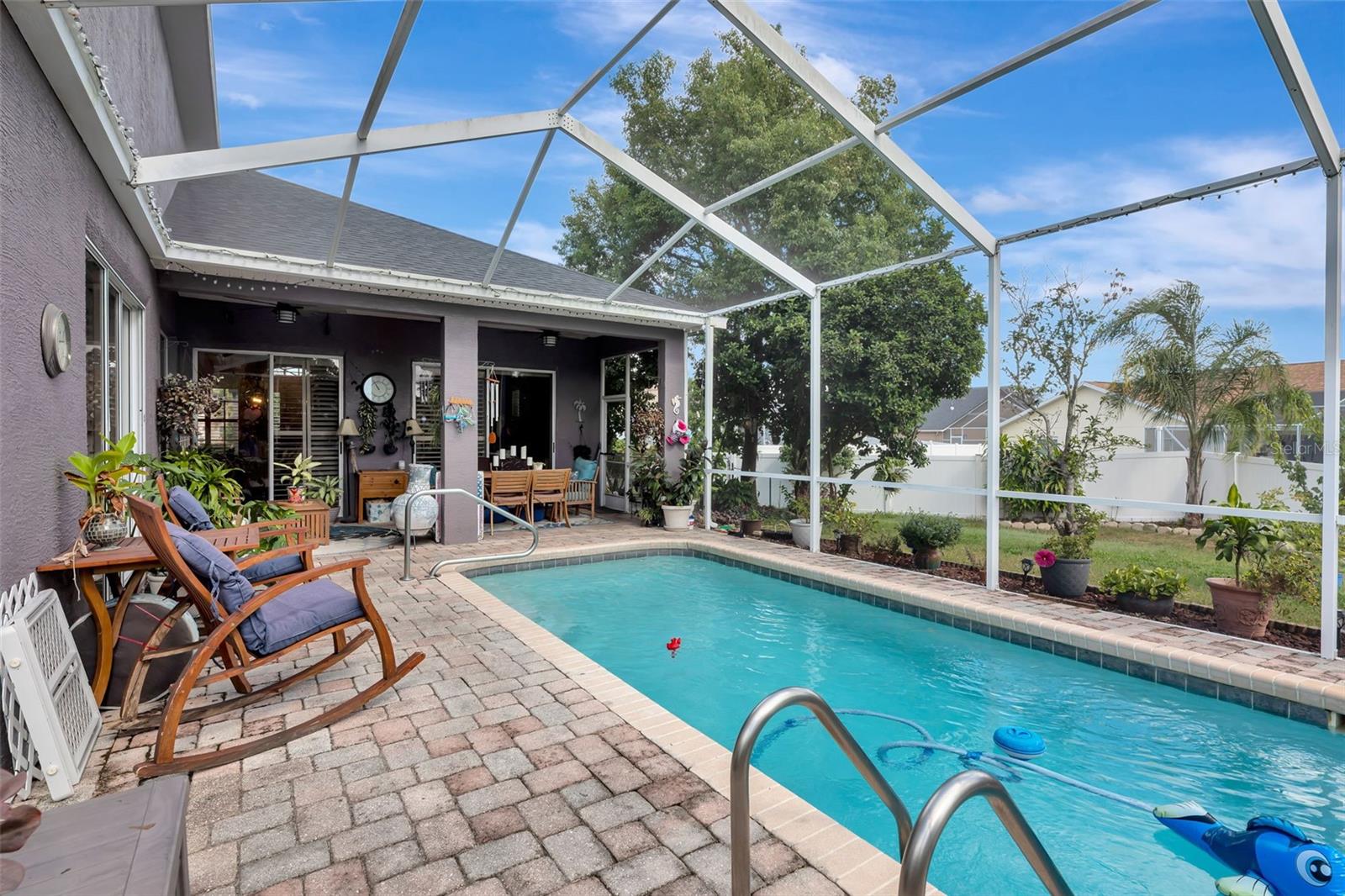 FAIRWAY OAKS - Residential