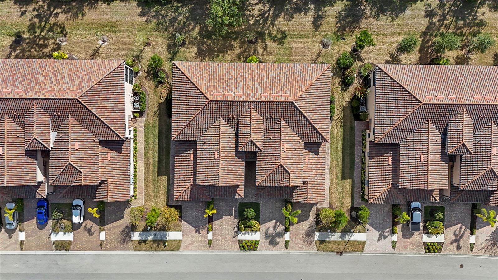 COACH HOMES 3/GRAN PARADISO PH - Residential