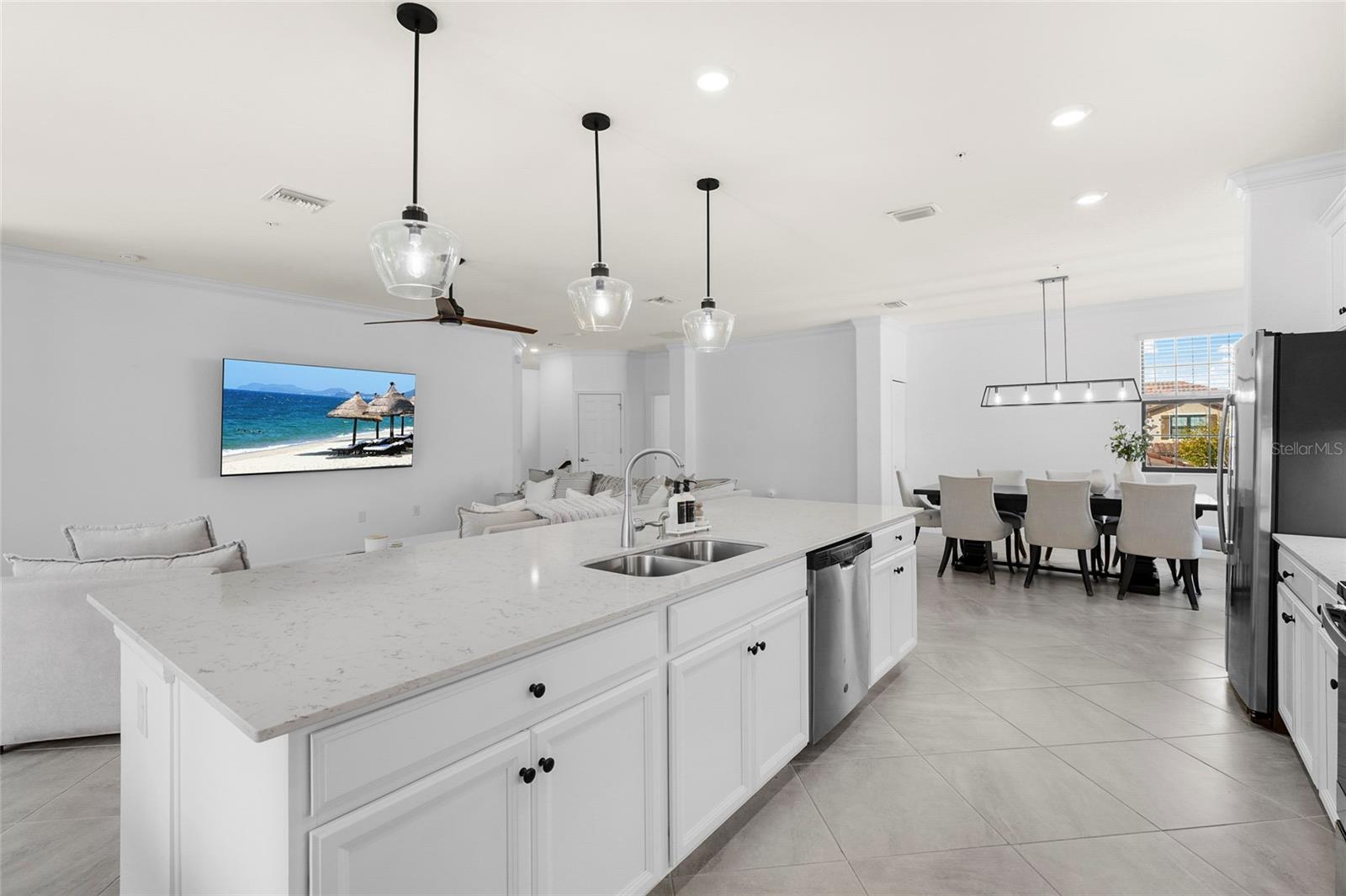 COACH HOMES 3/GRAN PARADISO PH - Residential