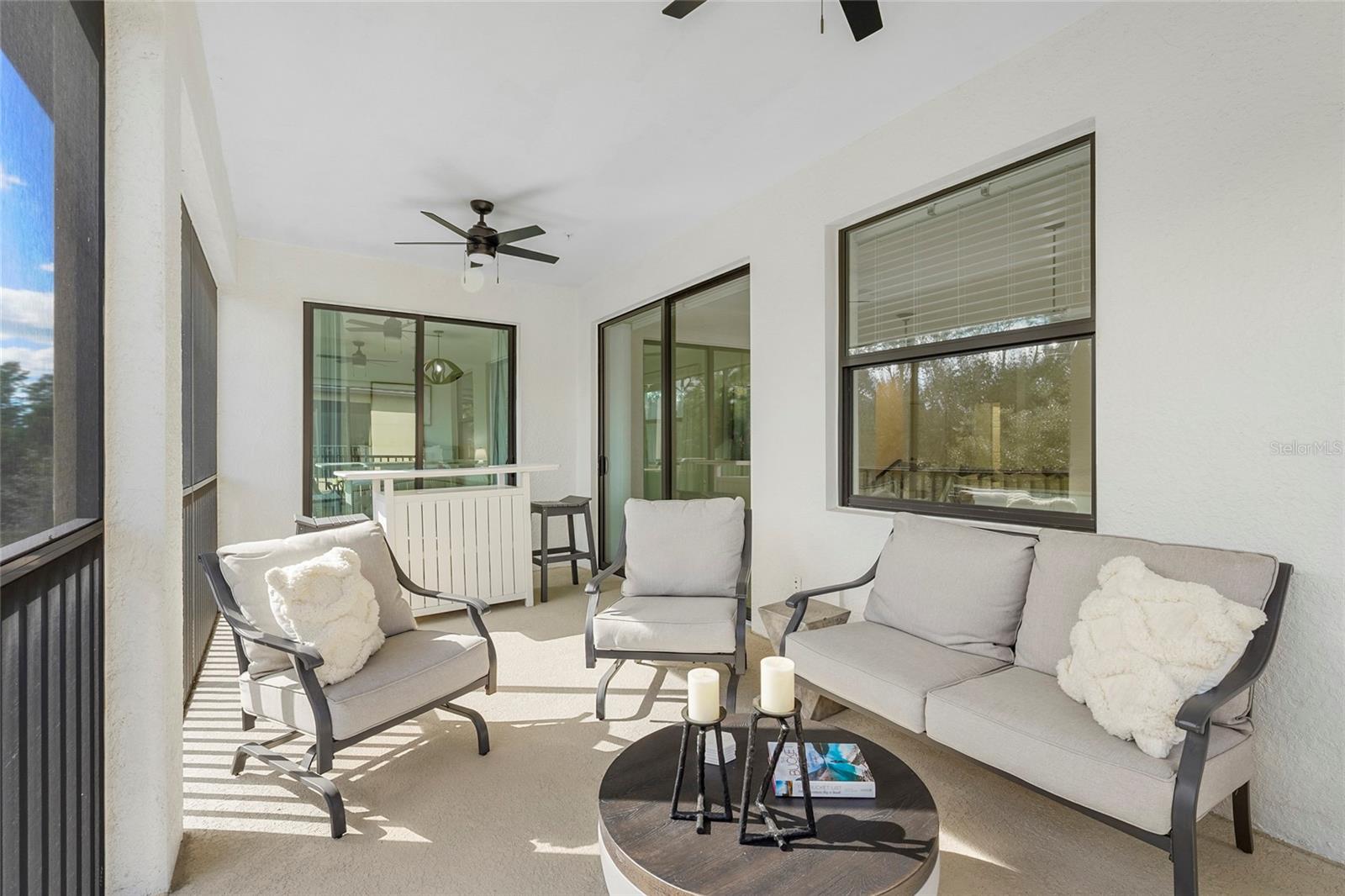 COACH HOMES 3/GRAN PARADISO PH - Residential