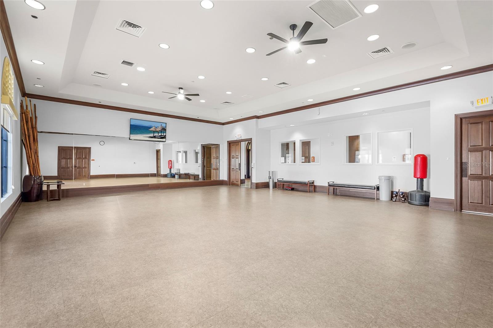 COACH HOMES 3/GRAN PARADISO PH - Residential