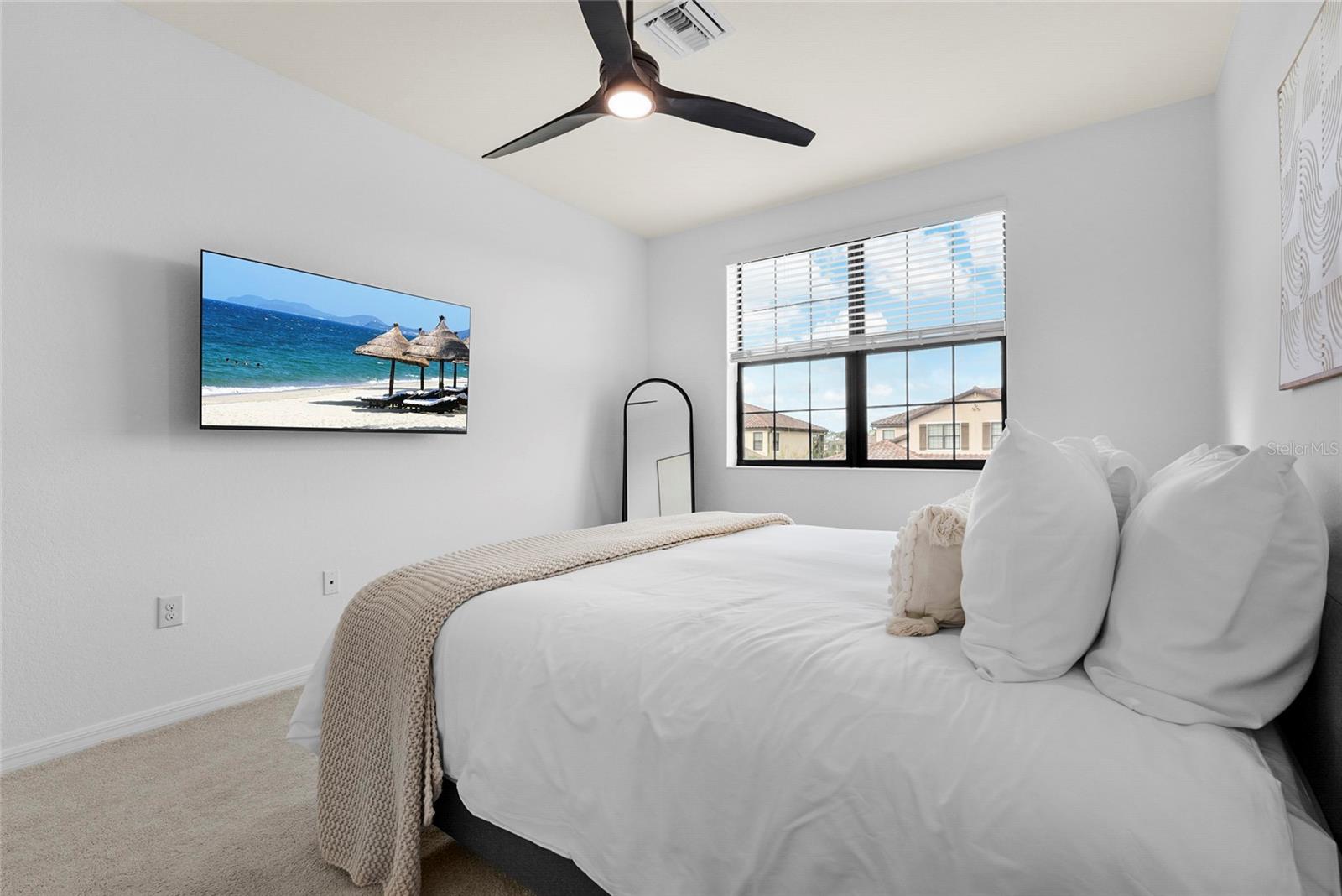 COACH HOMES 3/GRAN PARADISO PH - Residential