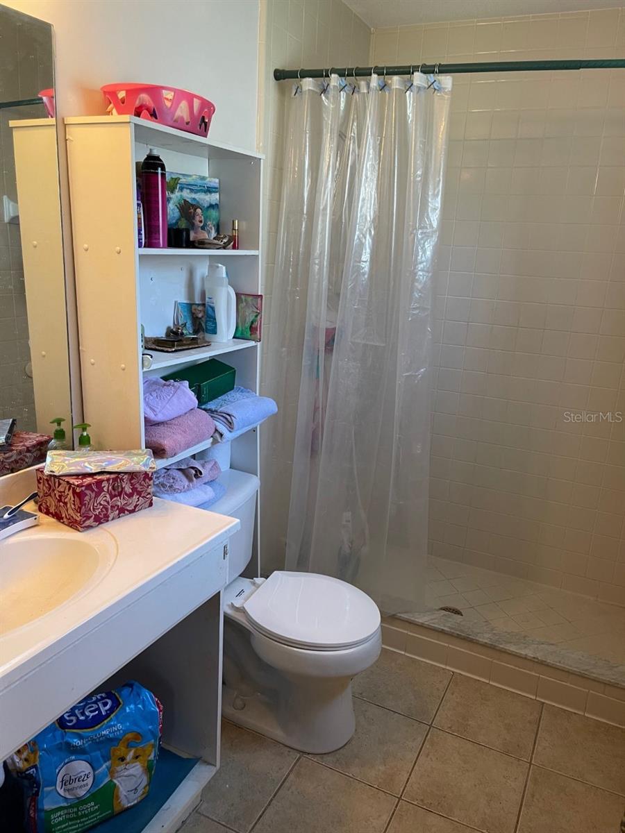 Florida Shores 01 - Residential