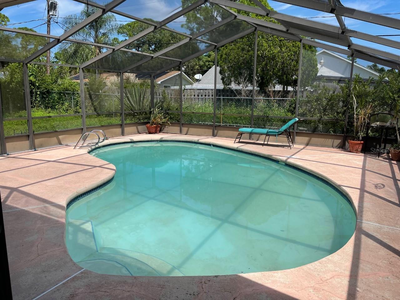 Florida Shores 01 - Residential