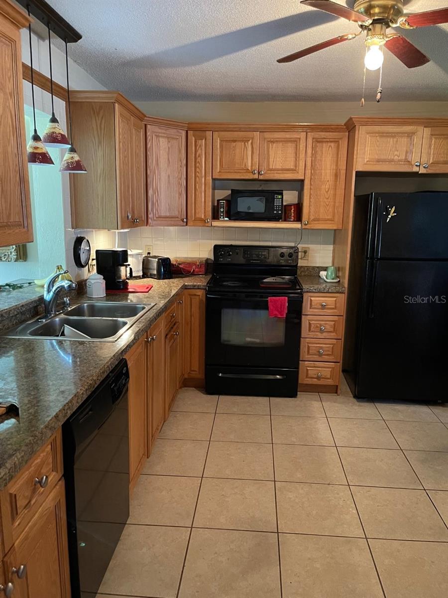 Florida Shores 01 - Residential