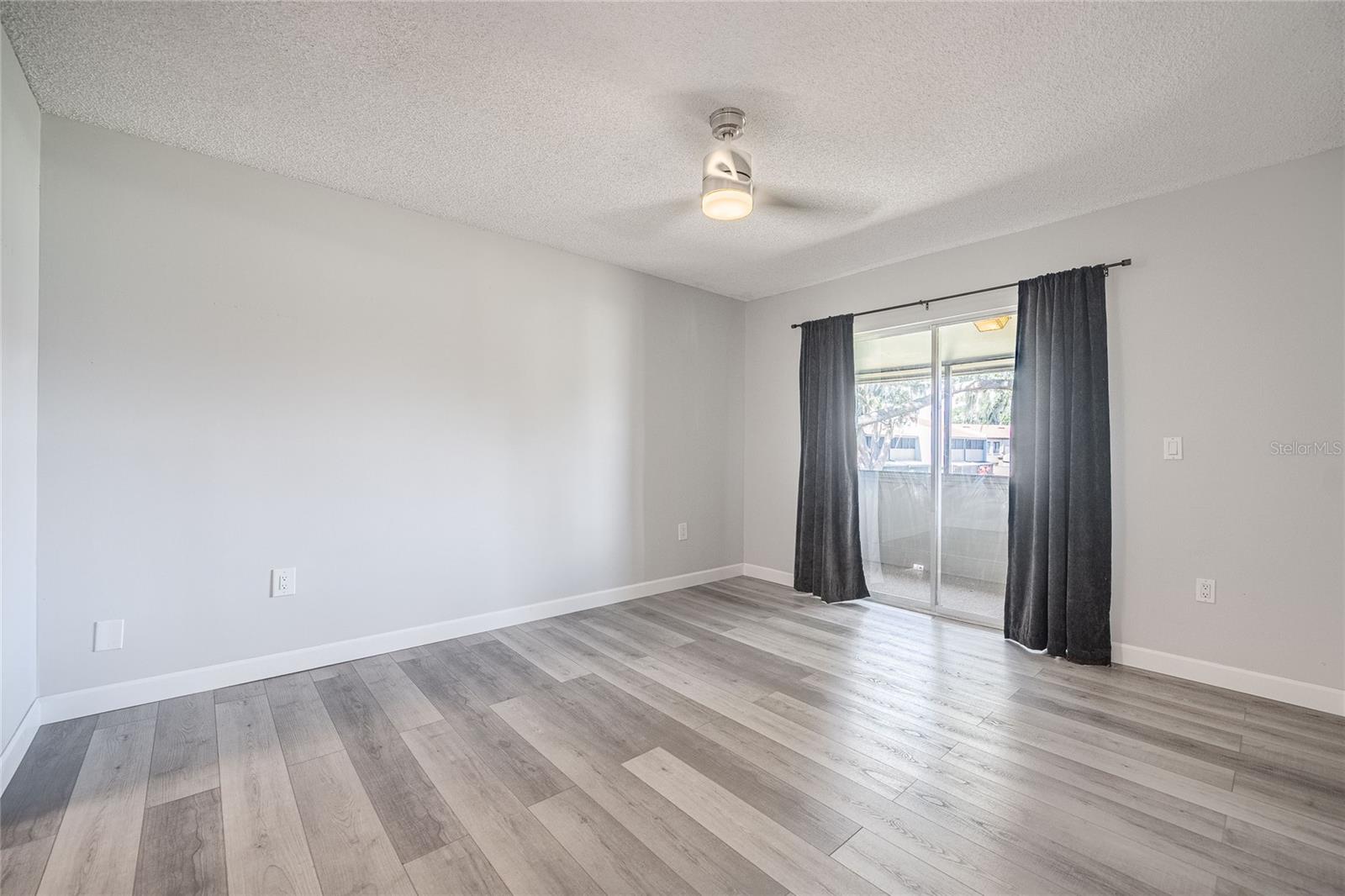 CASA DEL SOL CONDO VILLAGE PH 01 - Residential