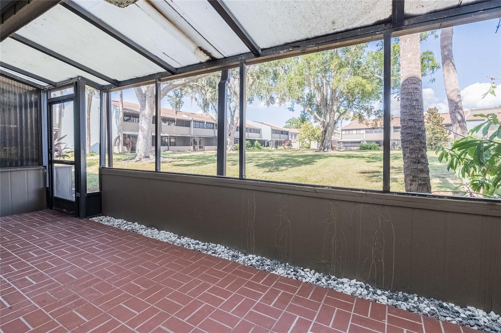 CASA DEL SOL CONDO VILLAGE PH 01 - Residential