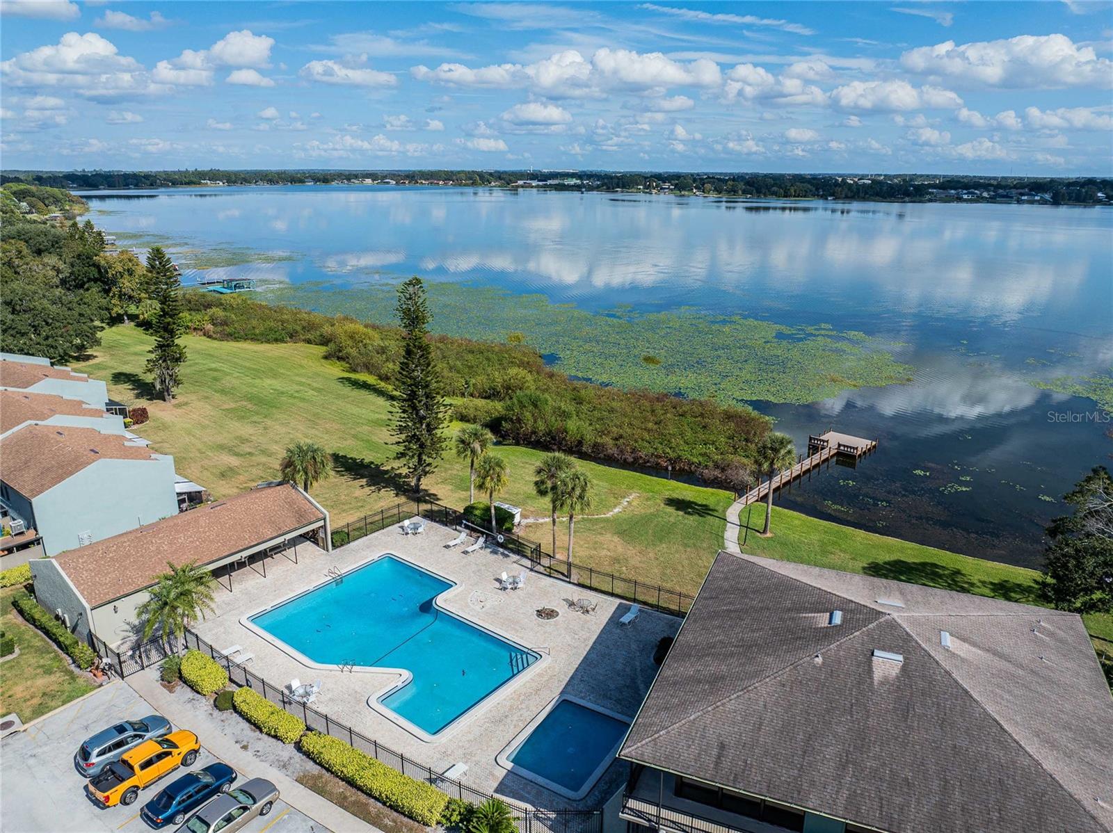 CASA DEL SOL CONDO VILLAGE PH 01 - Residential