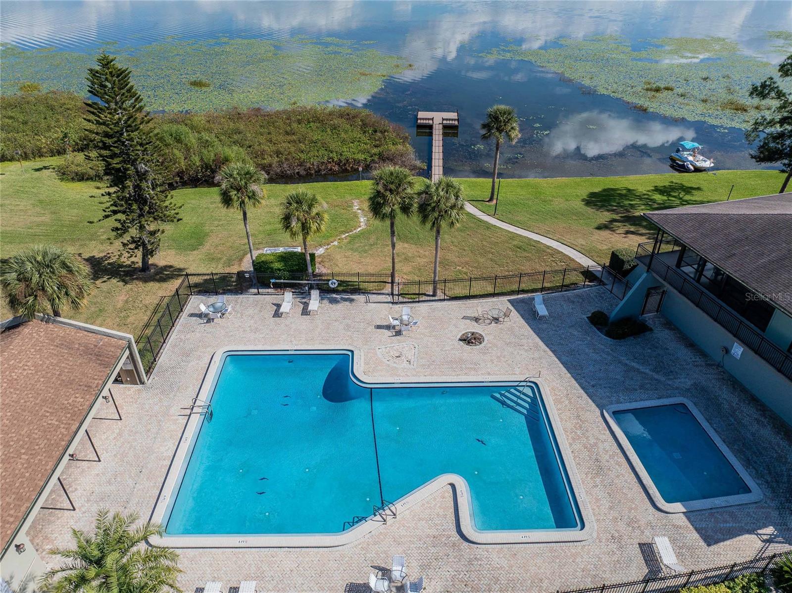 CASA DEL SOL CONDO VILLAGE PH 01 - Residential