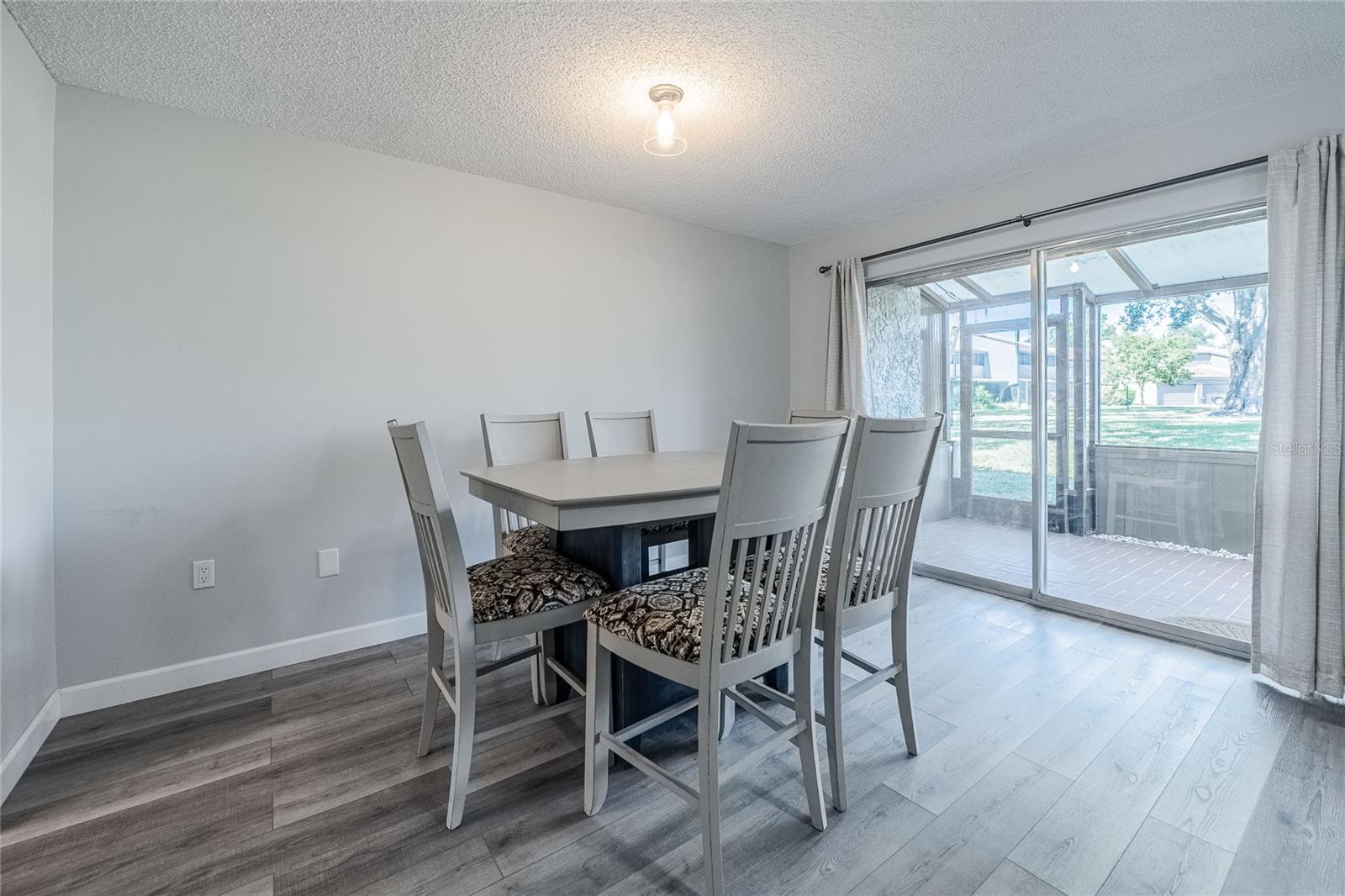 CASA DEL SOL CONDO VILLAGE PH 01 - Residential