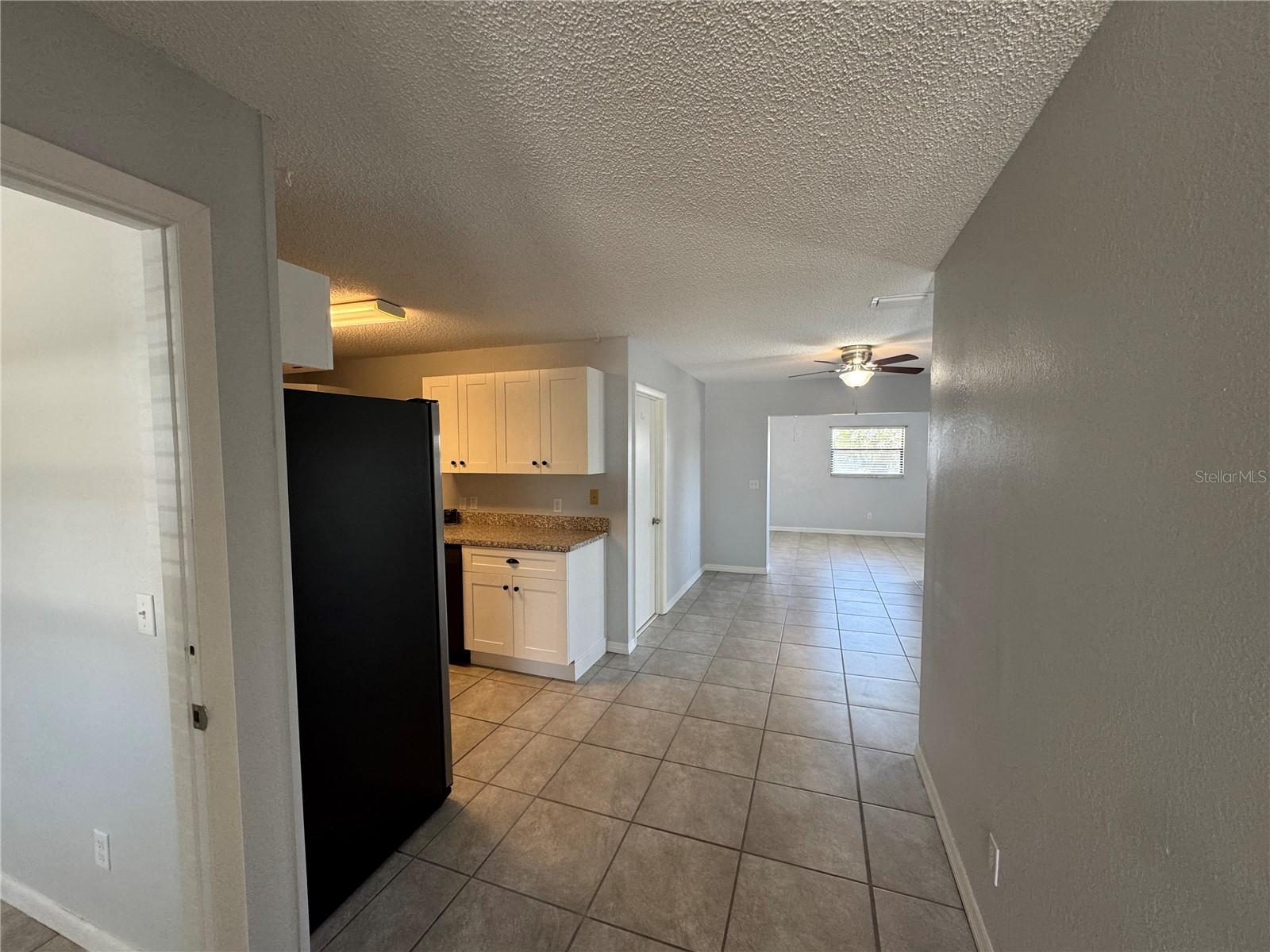 1915 S RIVERSIDE DRIVE 2