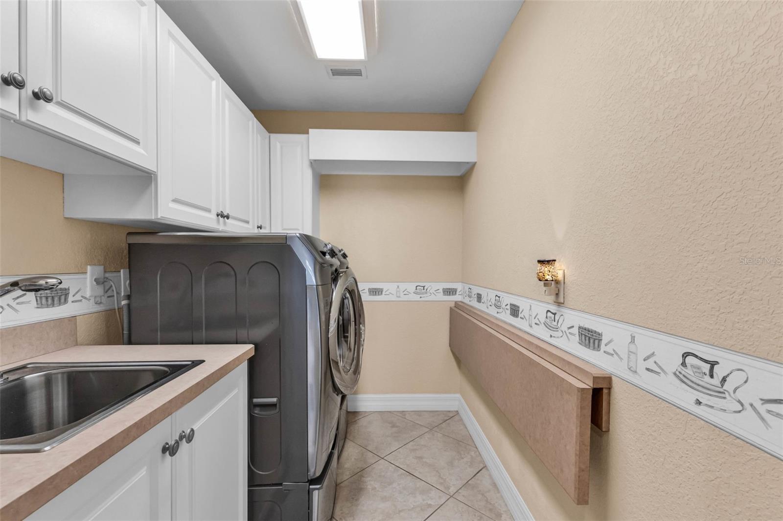 PUNTA GORDA ISLES SEC 15 - Residential