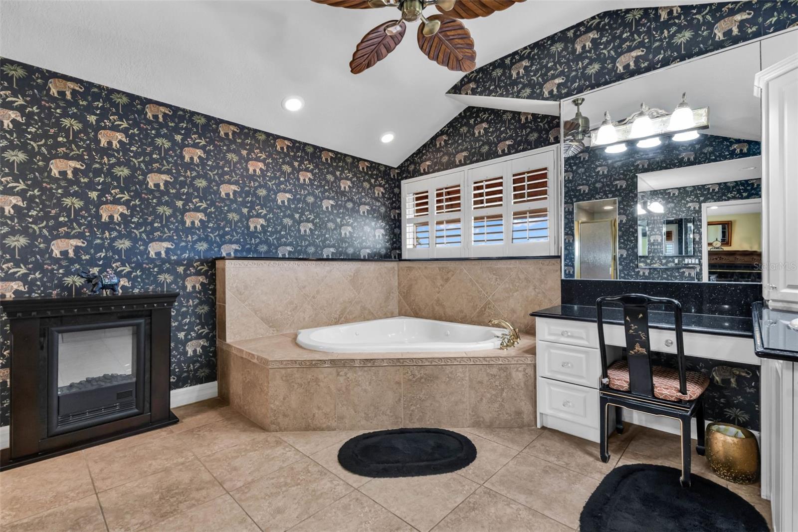 PUNTA GORDA ISLES SEC 15 - Residential