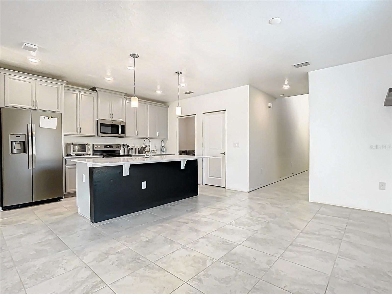 2820 BLACK BIRCH DRIVE