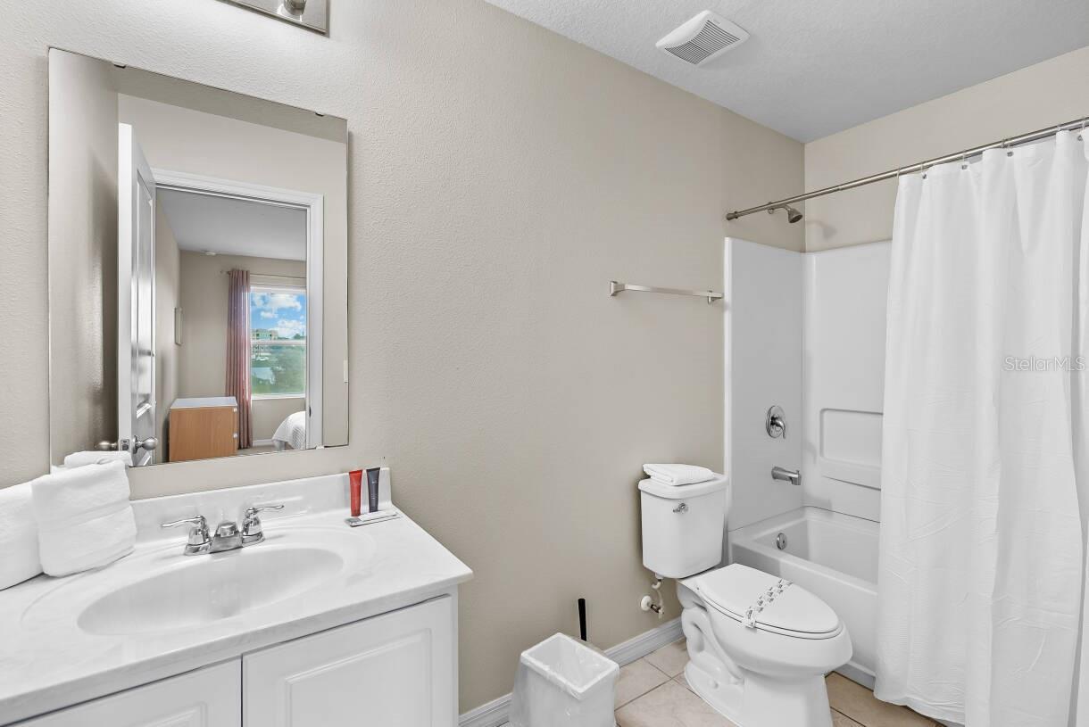 COMPASS BAY UNIT 3 - Residential