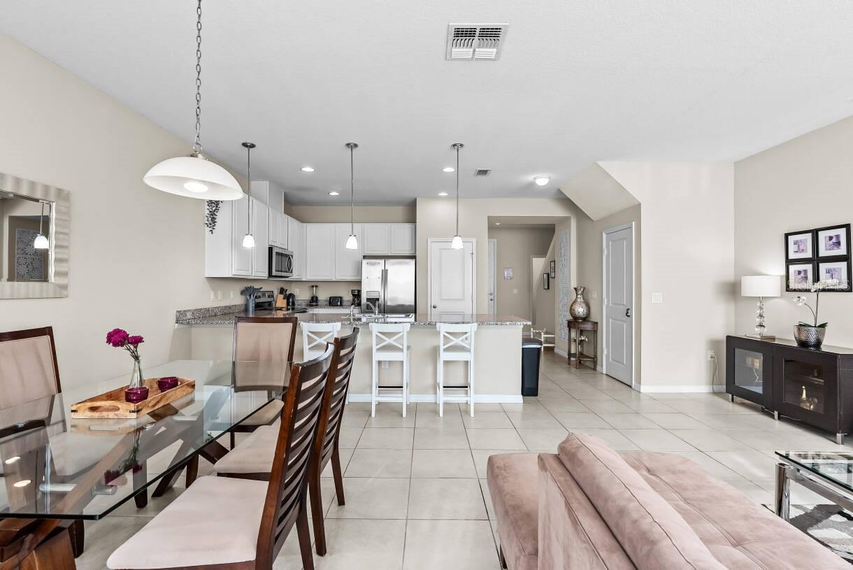 COMPASS BAY UNIT 3 - Residential