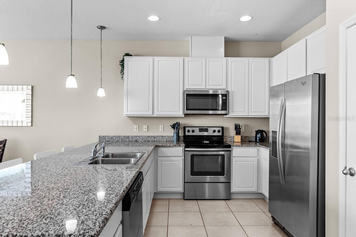 COMPASS BAY UNIT 3 - Residential