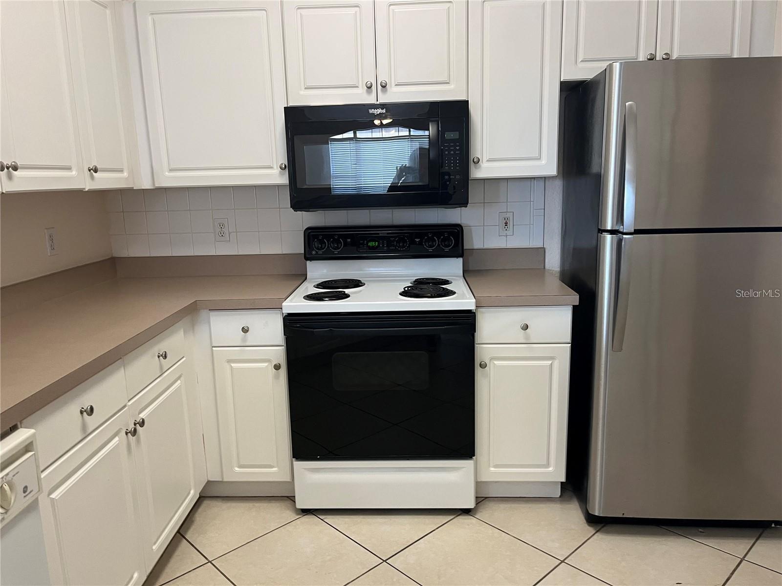 BEACHWALK CONDO - Residential Lease