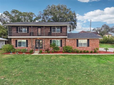 Photo of 1218 Lake Ariana Boulevard, Auburndale, FL 33823 (MLS # TB8456113)