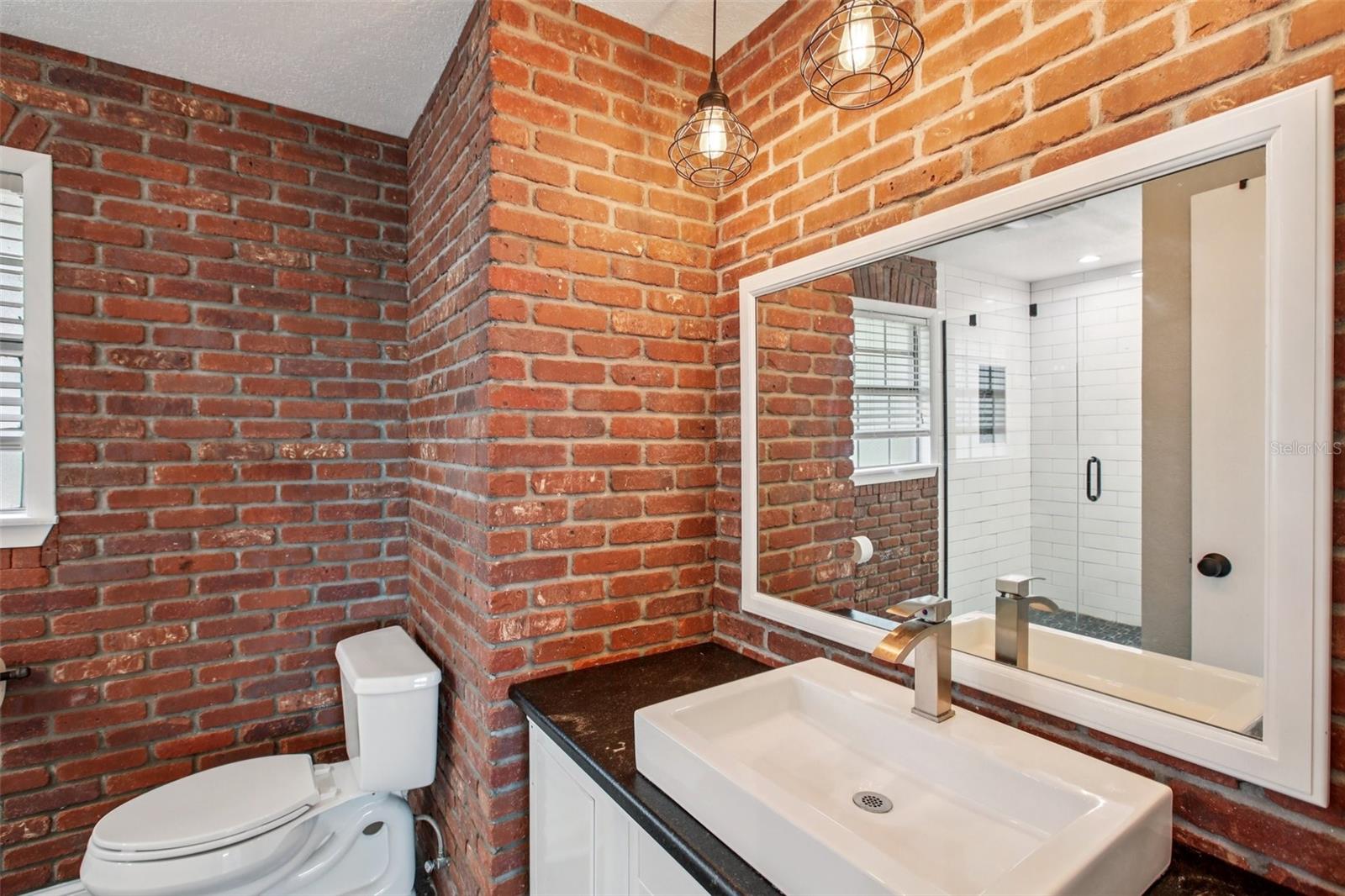 ARIANA ESTATES - Residential