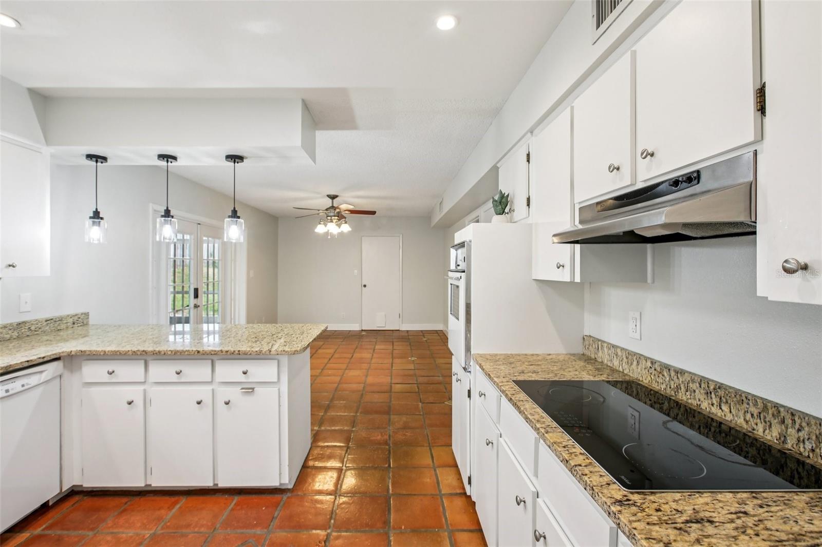 ARIANA ESTATES - Residential