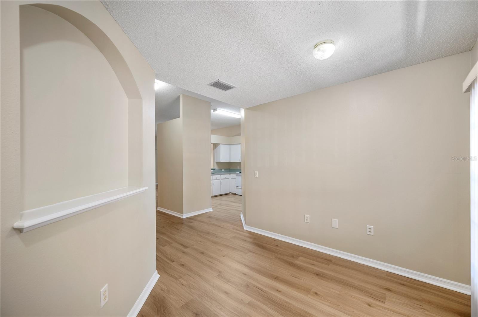 TOWNHOUSES AT PARK LAKE - Residential