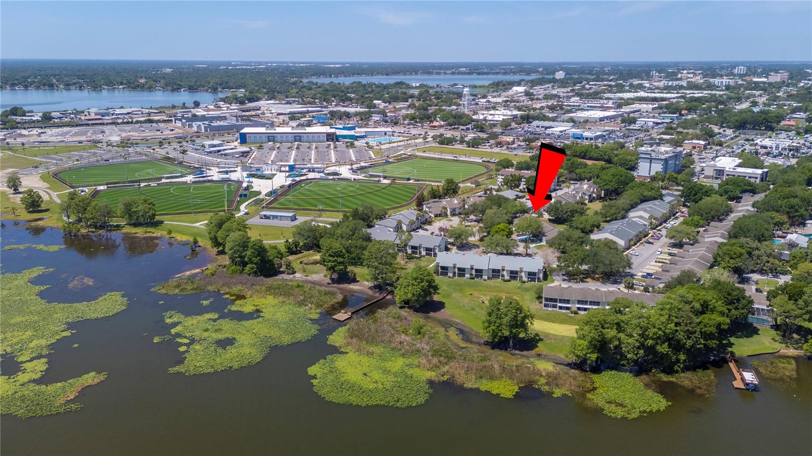 TOWNHOUSES AT PARK LAKE - Residential