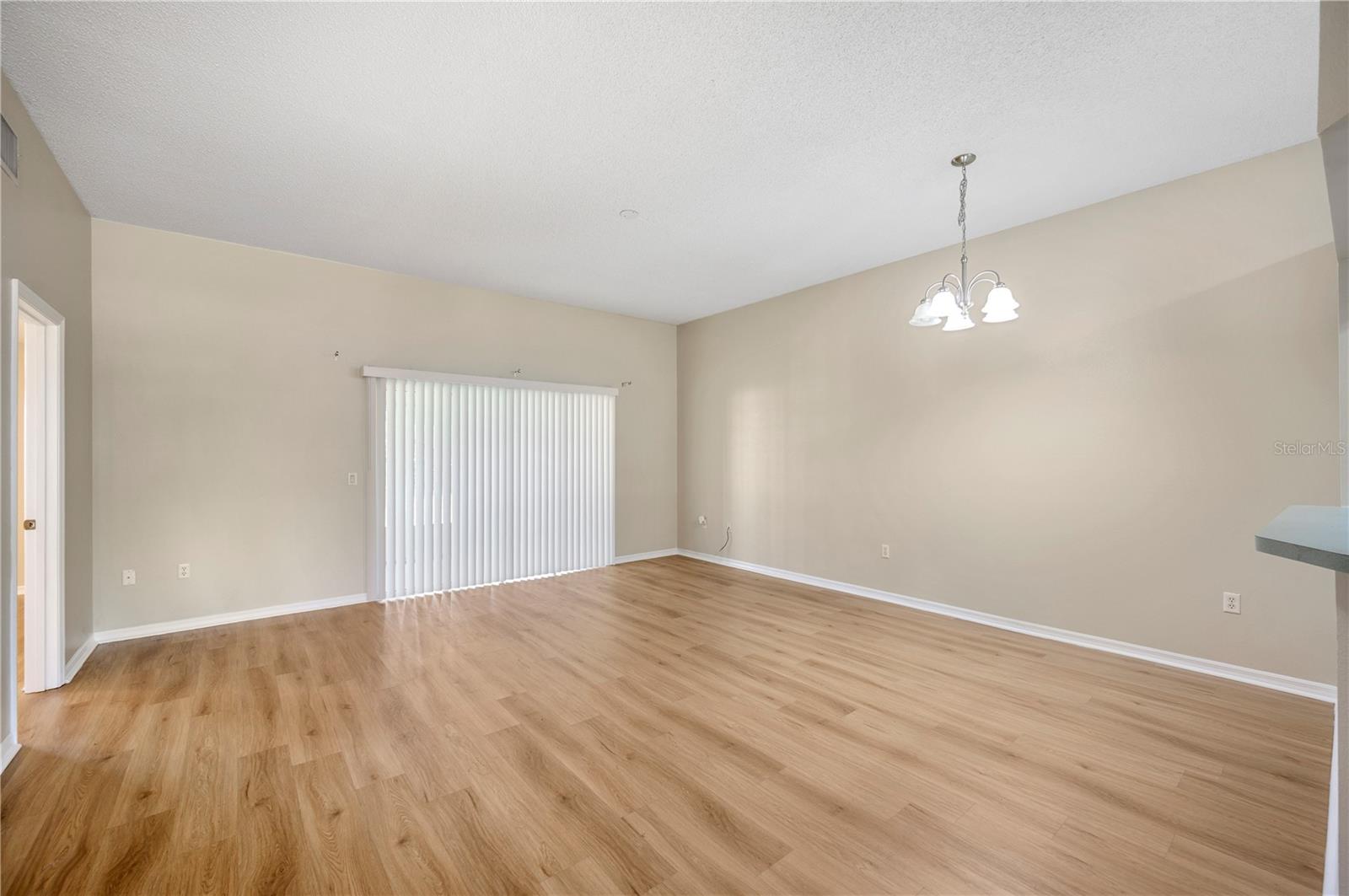 TOWNHOUSES AT PARK LAKE - Residential