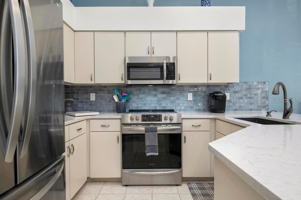 TOWNS-END SHORES - Residential