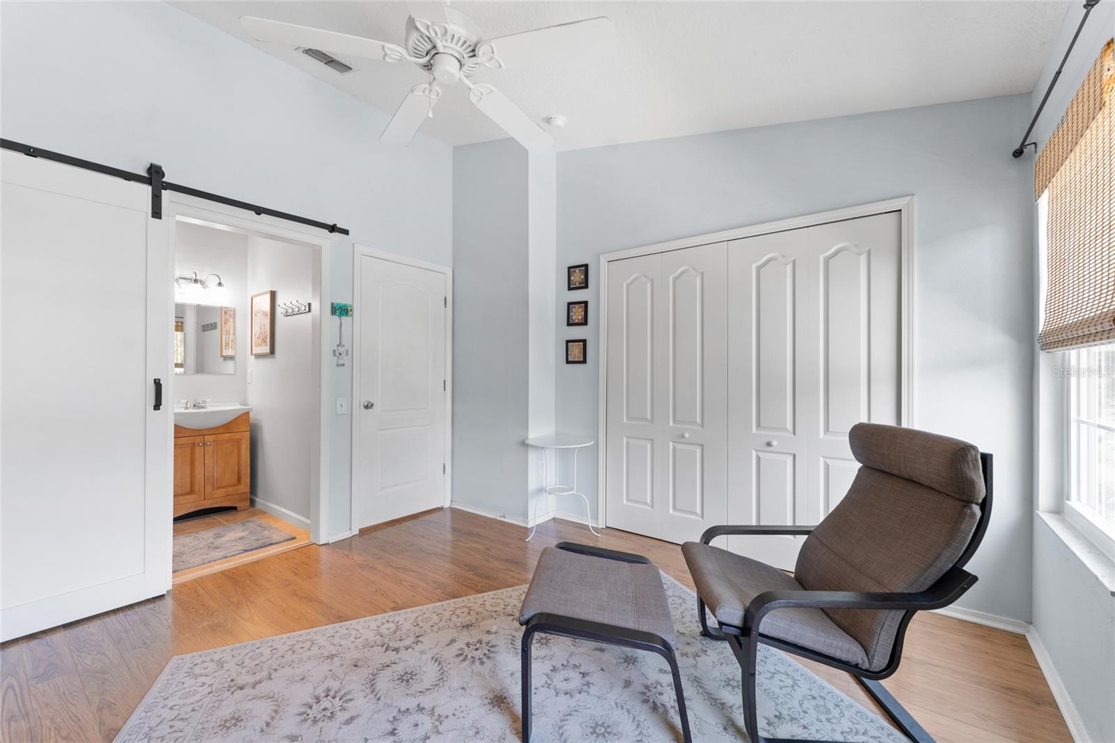 1044 KENNEWICK COURT