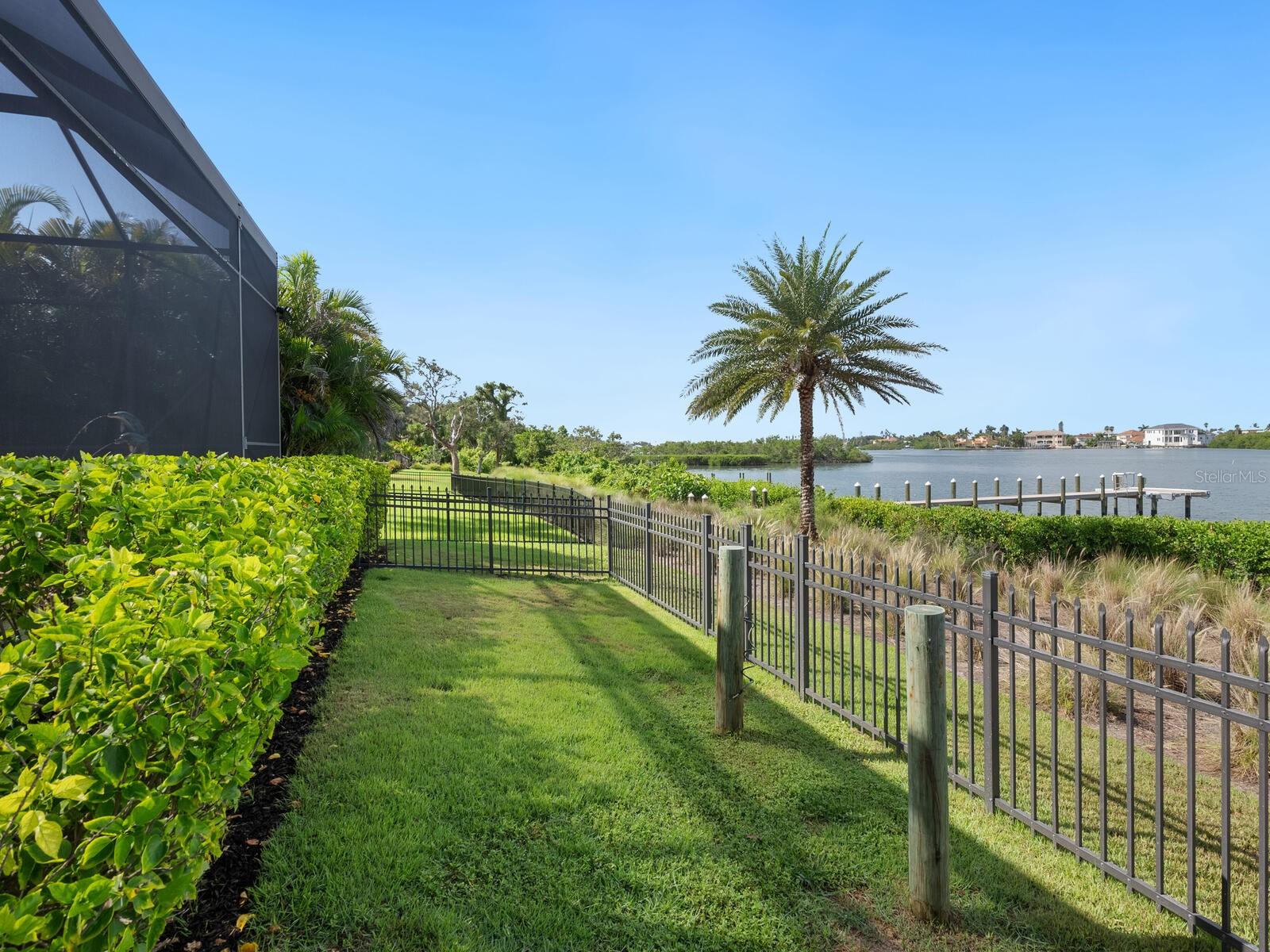 BLACKBURN RIDGE - Residential