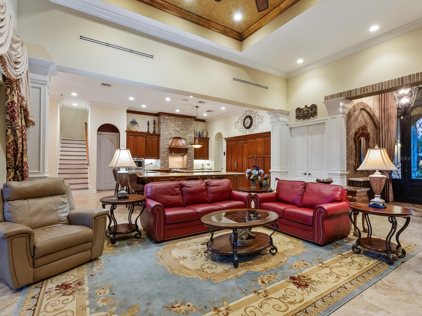 BLACKBURN RIDGE - Residential