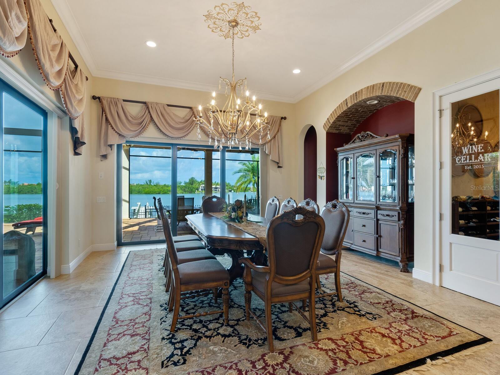 BLACKBURN RIDGE - Residential