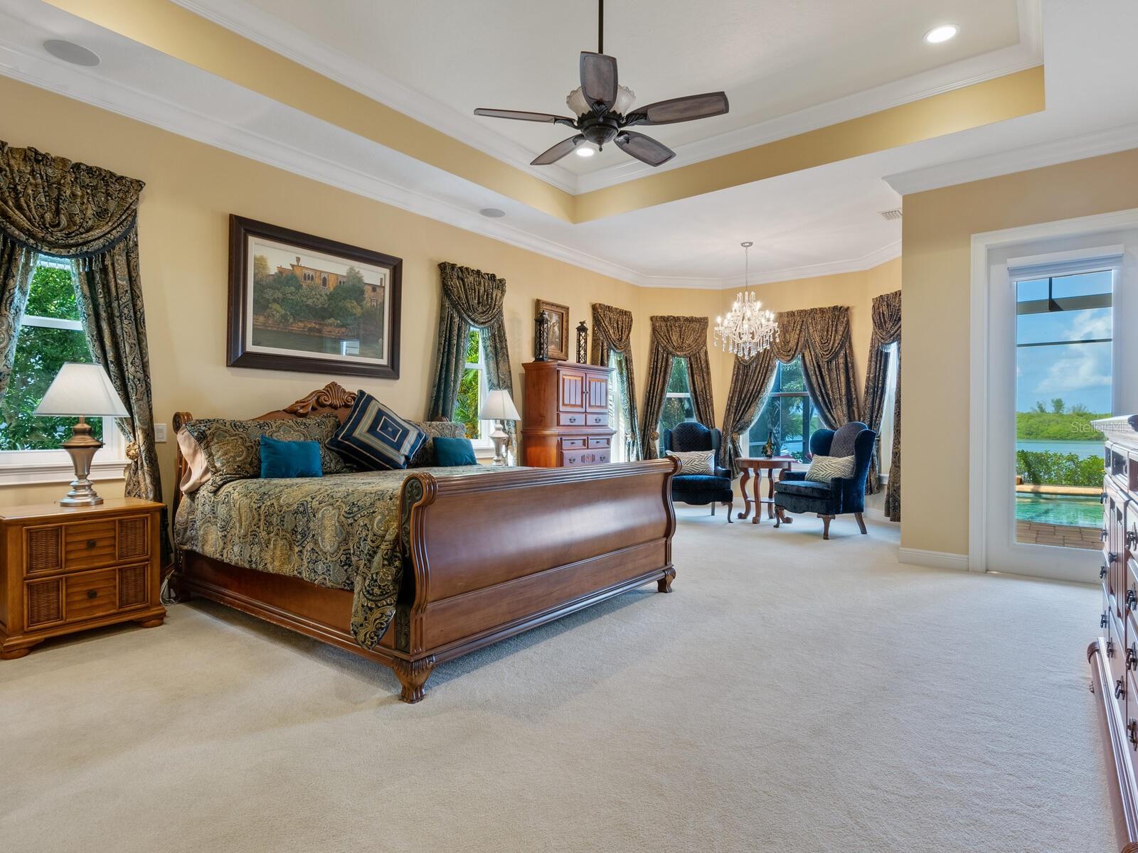 BLACKBURN RIDGE - Residential