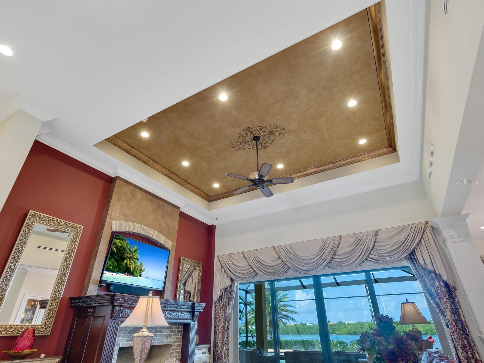 BLACKBURN RIDGE - Residential