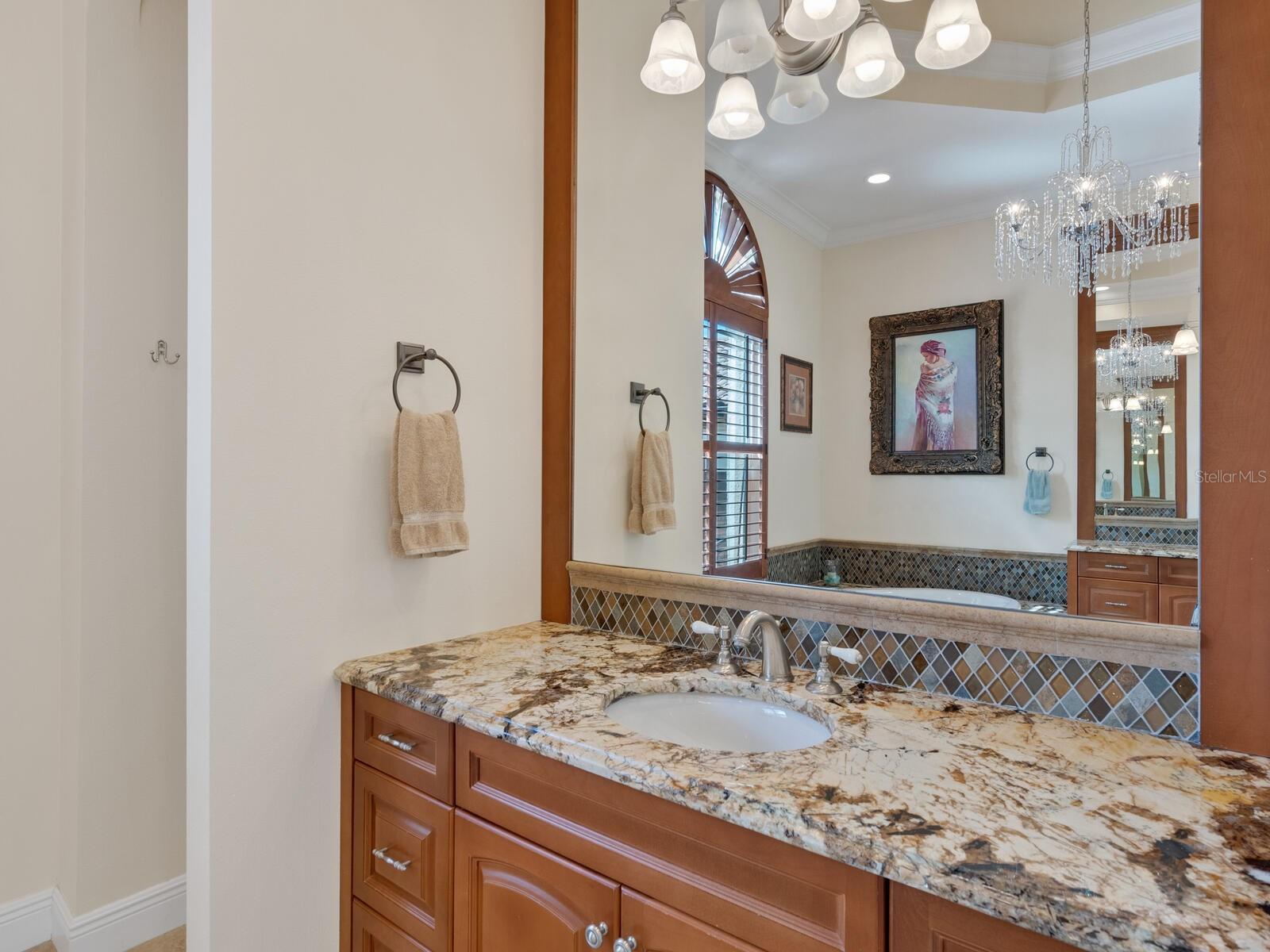 BLACKBURN RIDGE - Residential