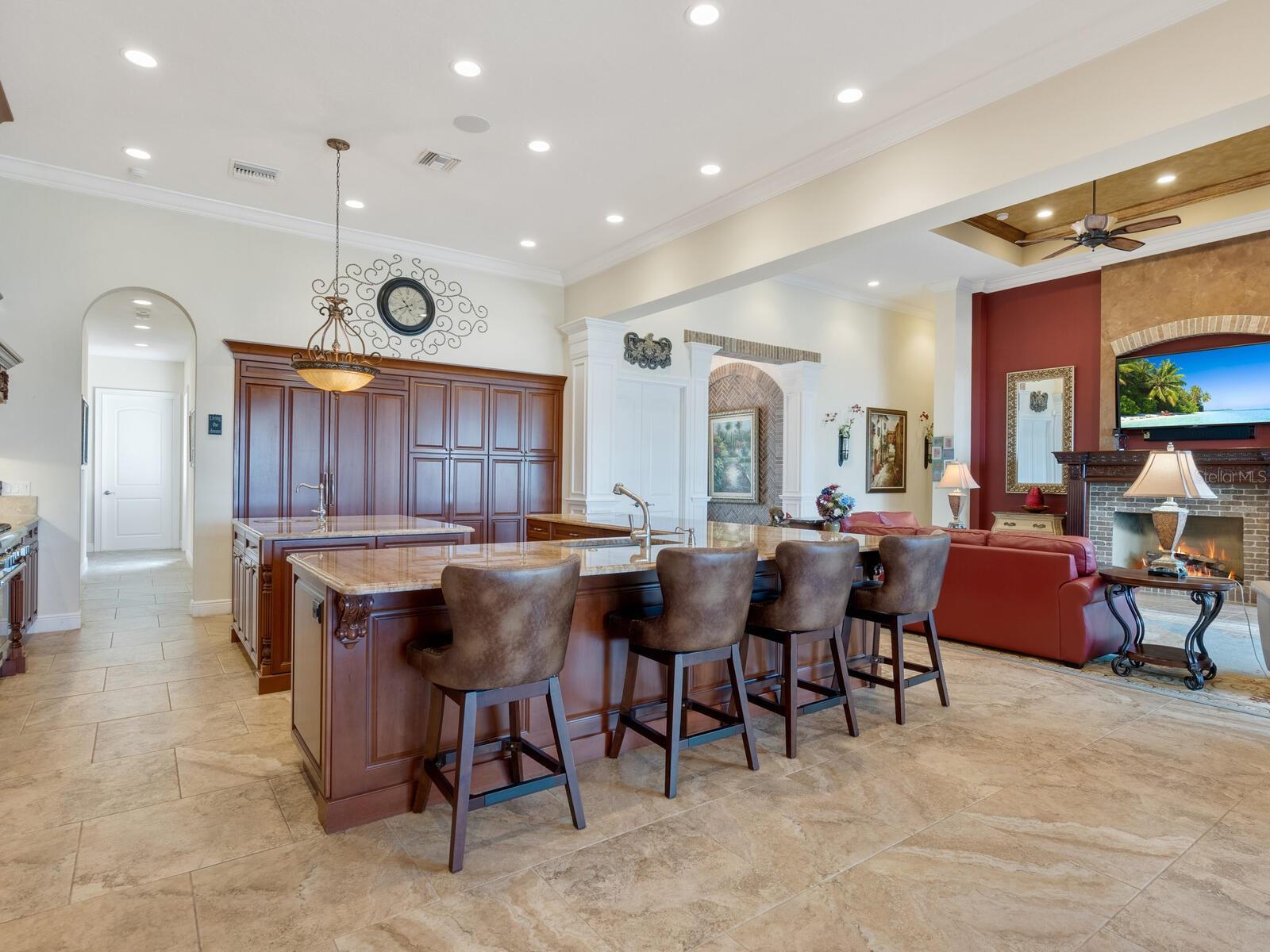 BLACKBURN RIDGE - Residential