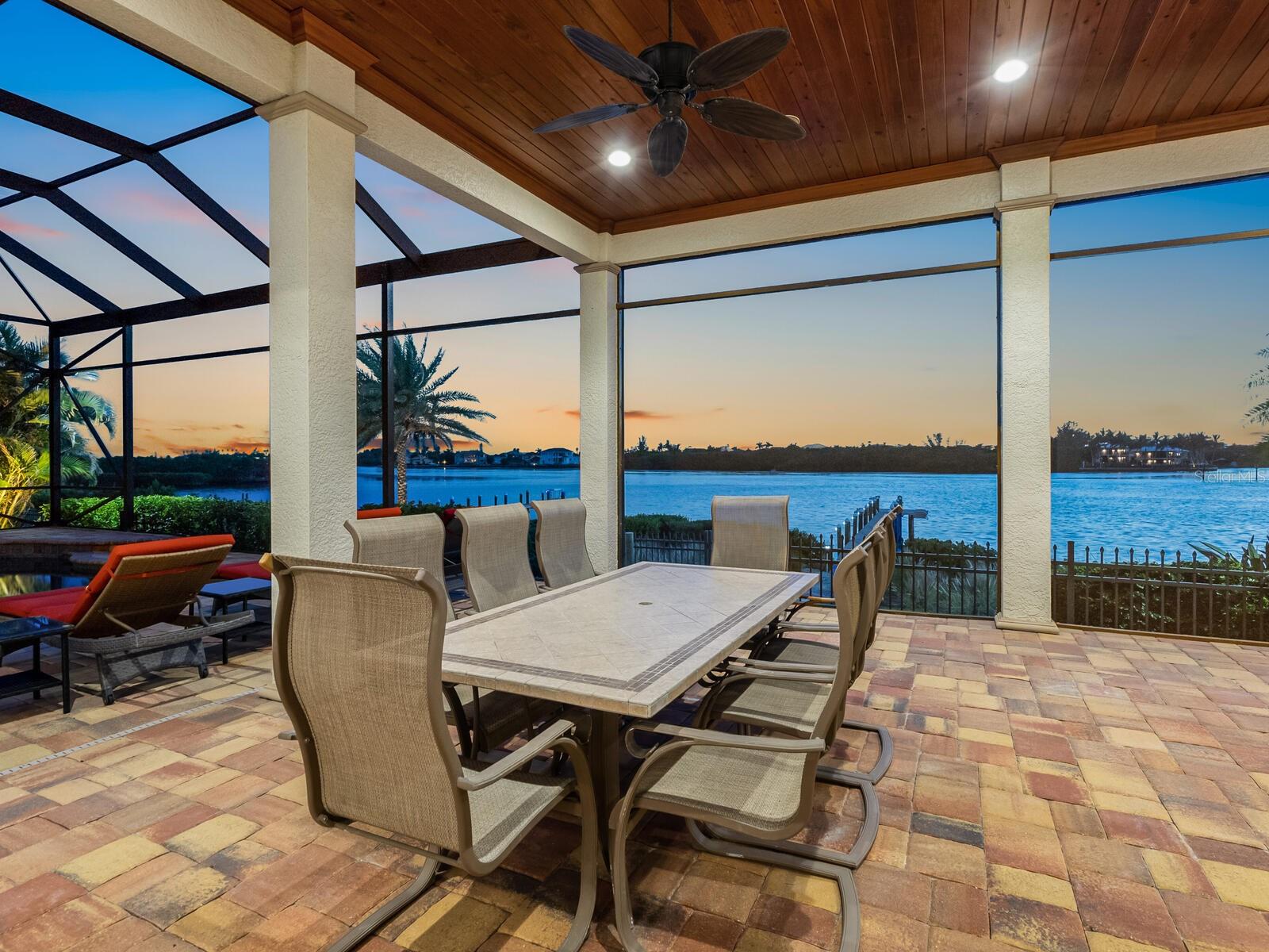 BLACKBURN RIDGE - Residential