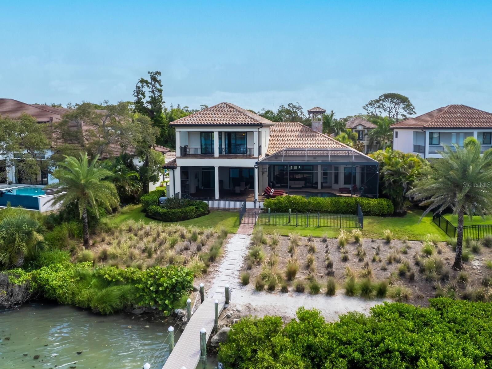 BLACKBURN RIDGE - Residential