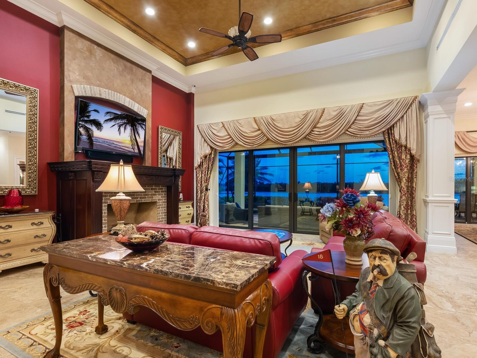 BLACKBURN RIDGE - Residential