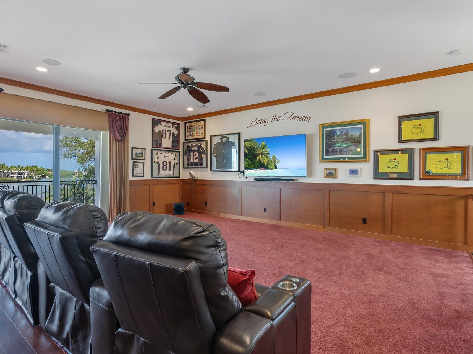 BLACKBURN RIDGE - Residential