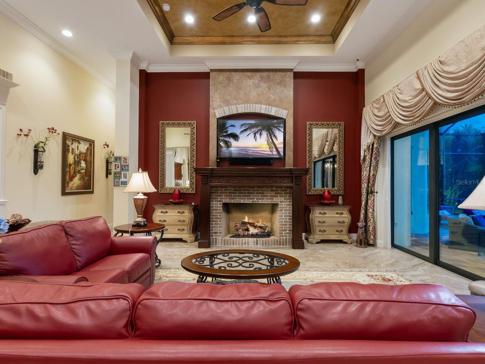 BLACKBURN RIDGE - Residential