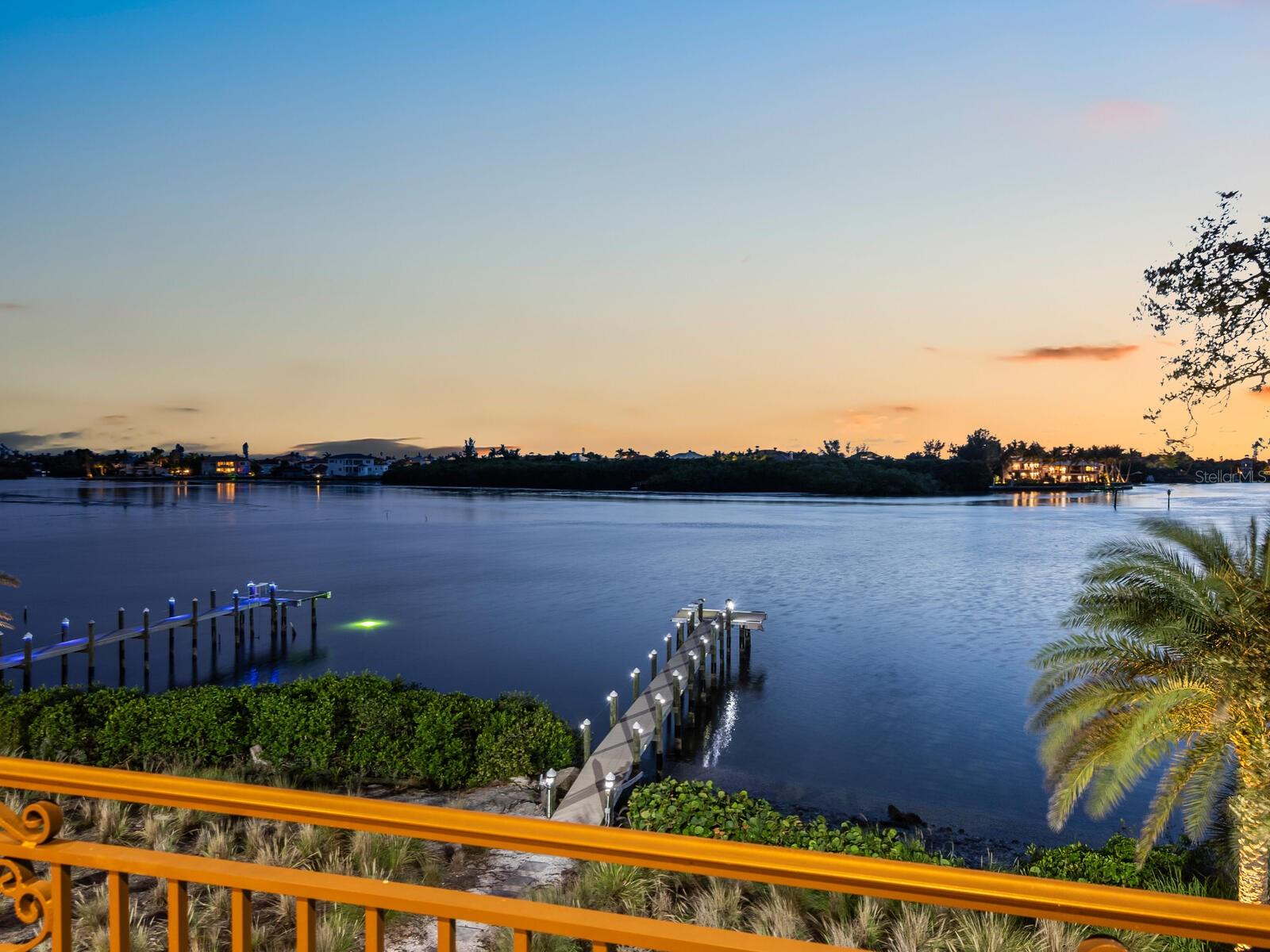 BLACKBURN RIDGE - Residential