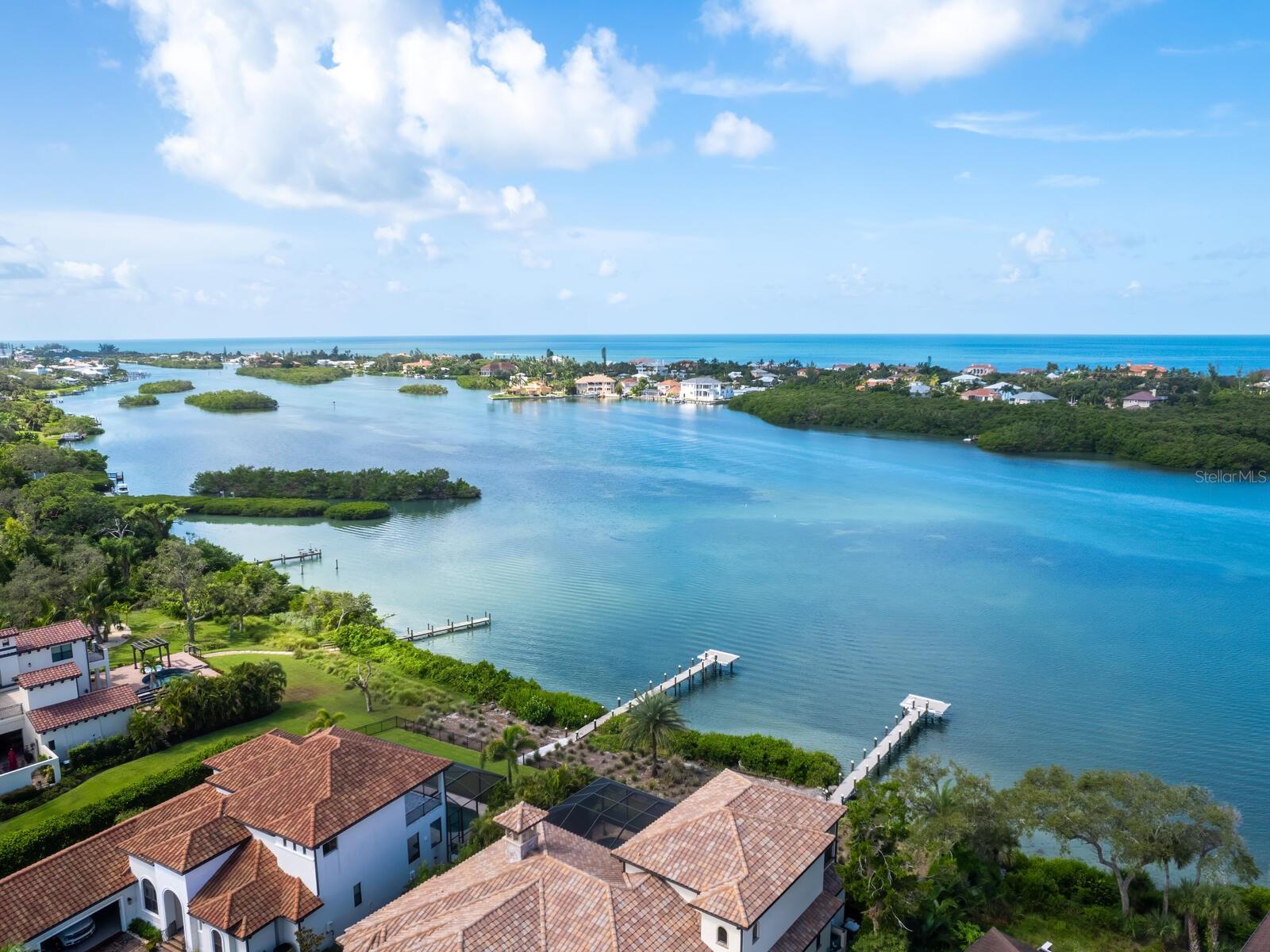 BLACKBURN RIDGE - Residential