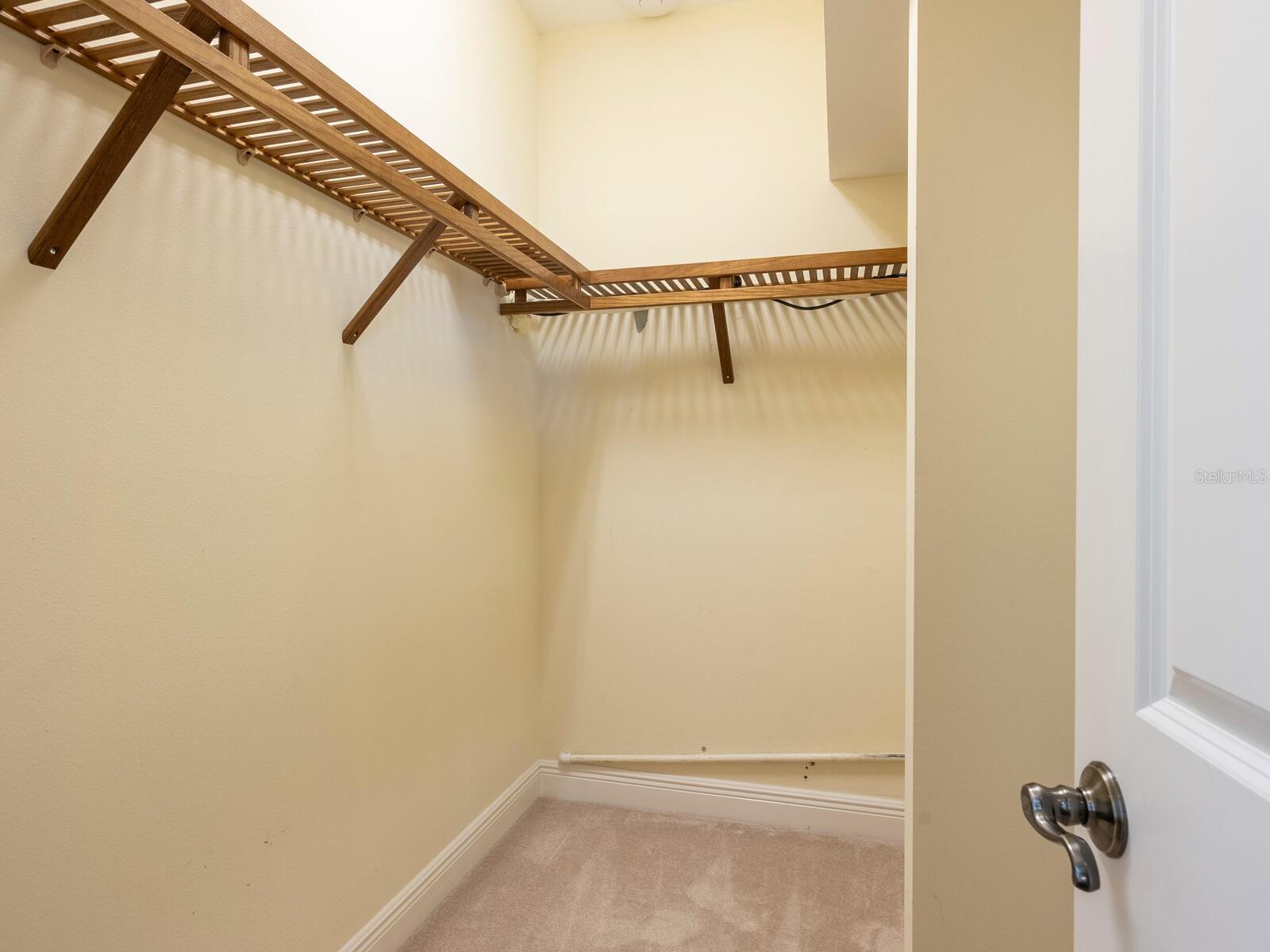 BLACKBURN RIDGE - Residential