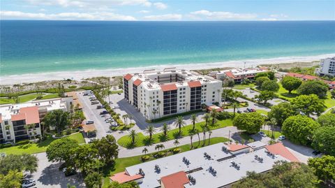 A home in LONGBOAT KEY