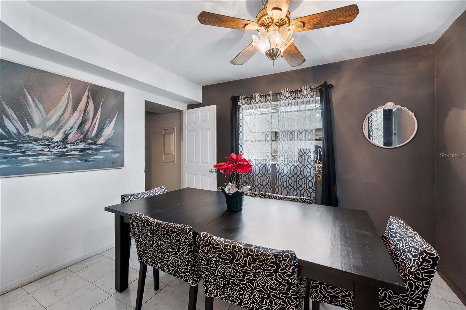 HILLCREST SUB - Residential