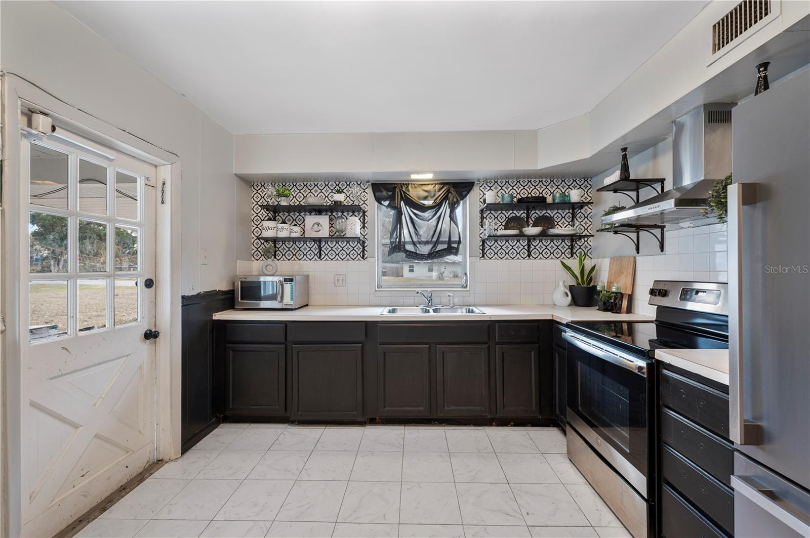 HILLCREST SUB - Residential