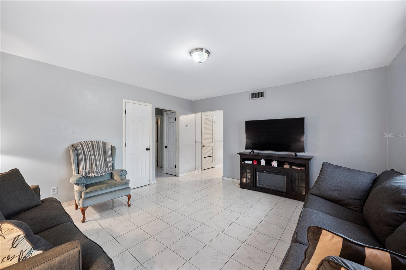 HILLCREST SUB - Residential